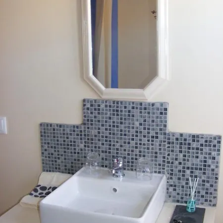 Casa Thocamalu's Апартаменты *